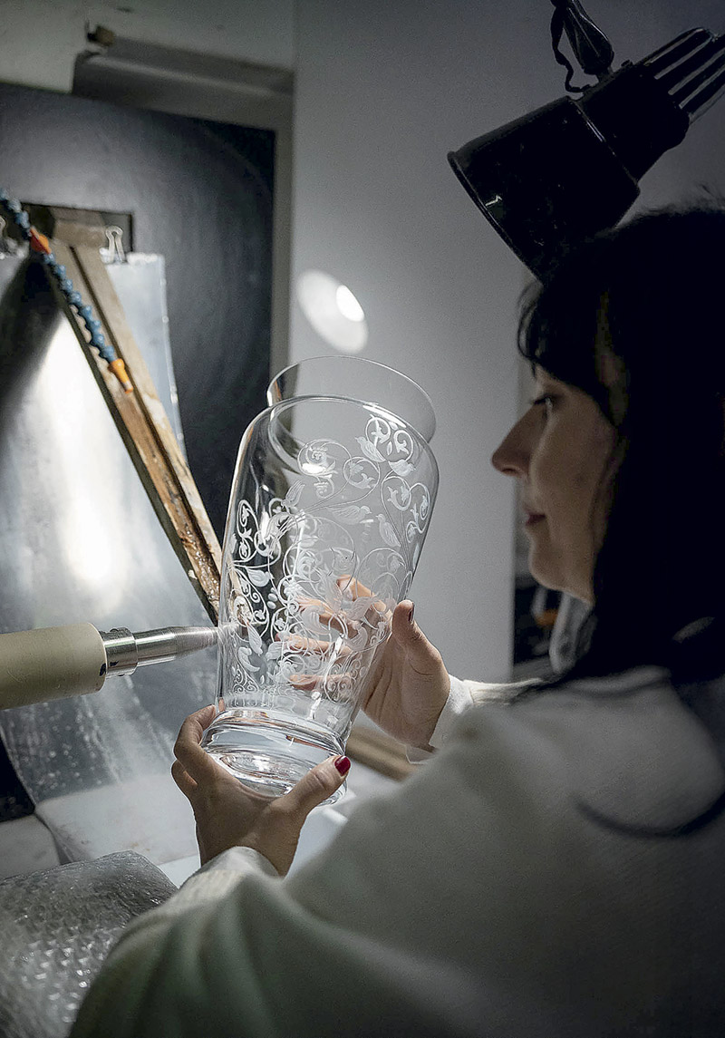 VanessaCavallaro_lavorazione_vaso_ramages_HD
