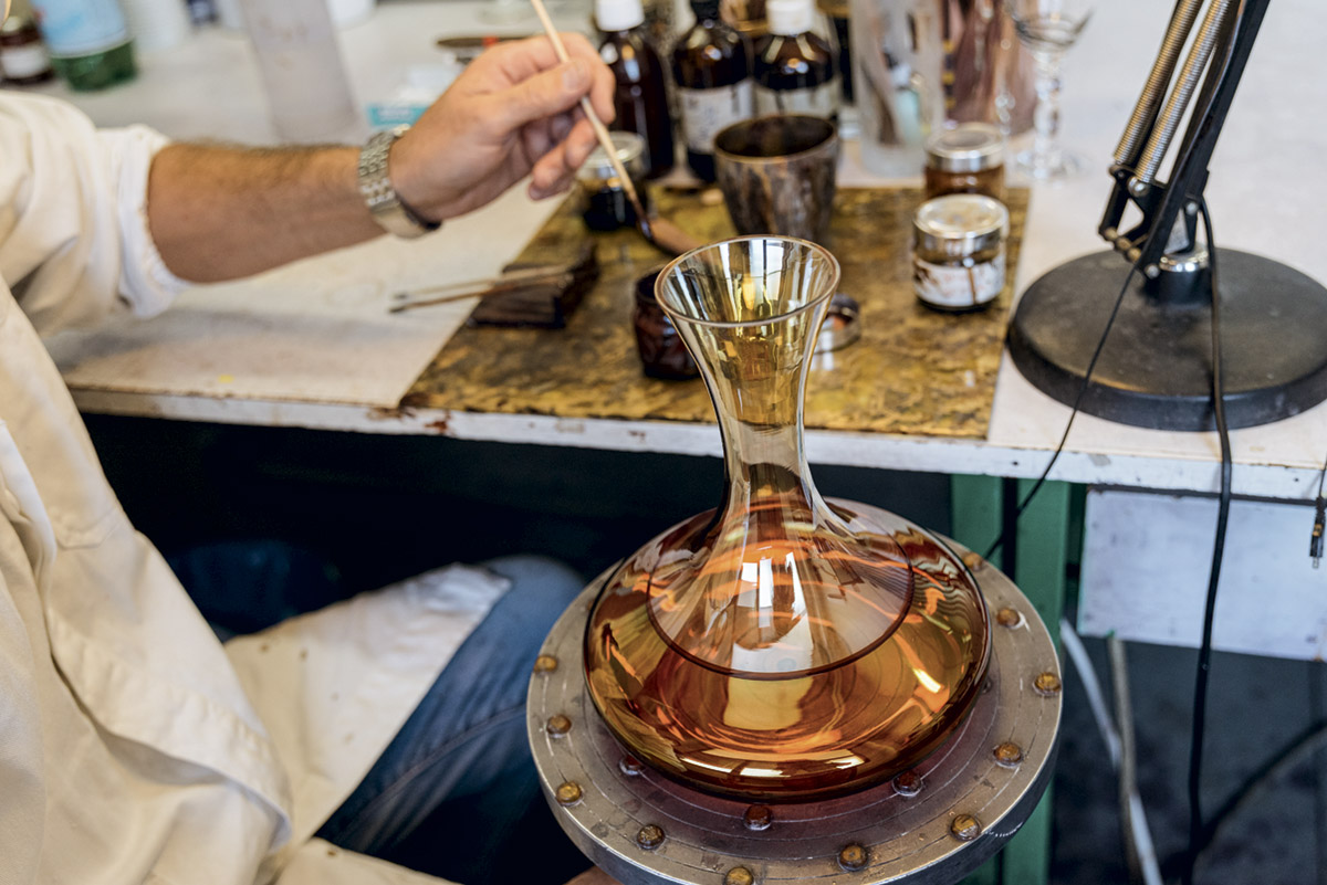 Vetreria_di_Empoli_AQ-26177-Decanter--lavorazione-1