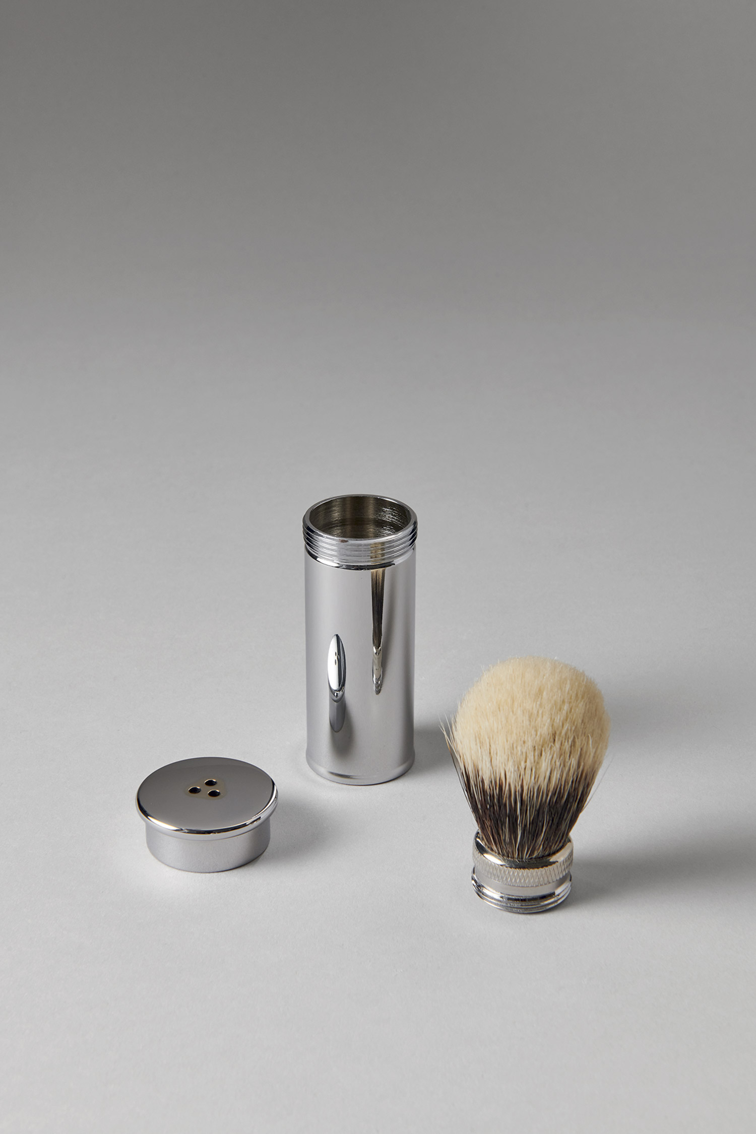 L-M_23682_pennello-viaggio-c-custodia-ottone-cromato-(1)